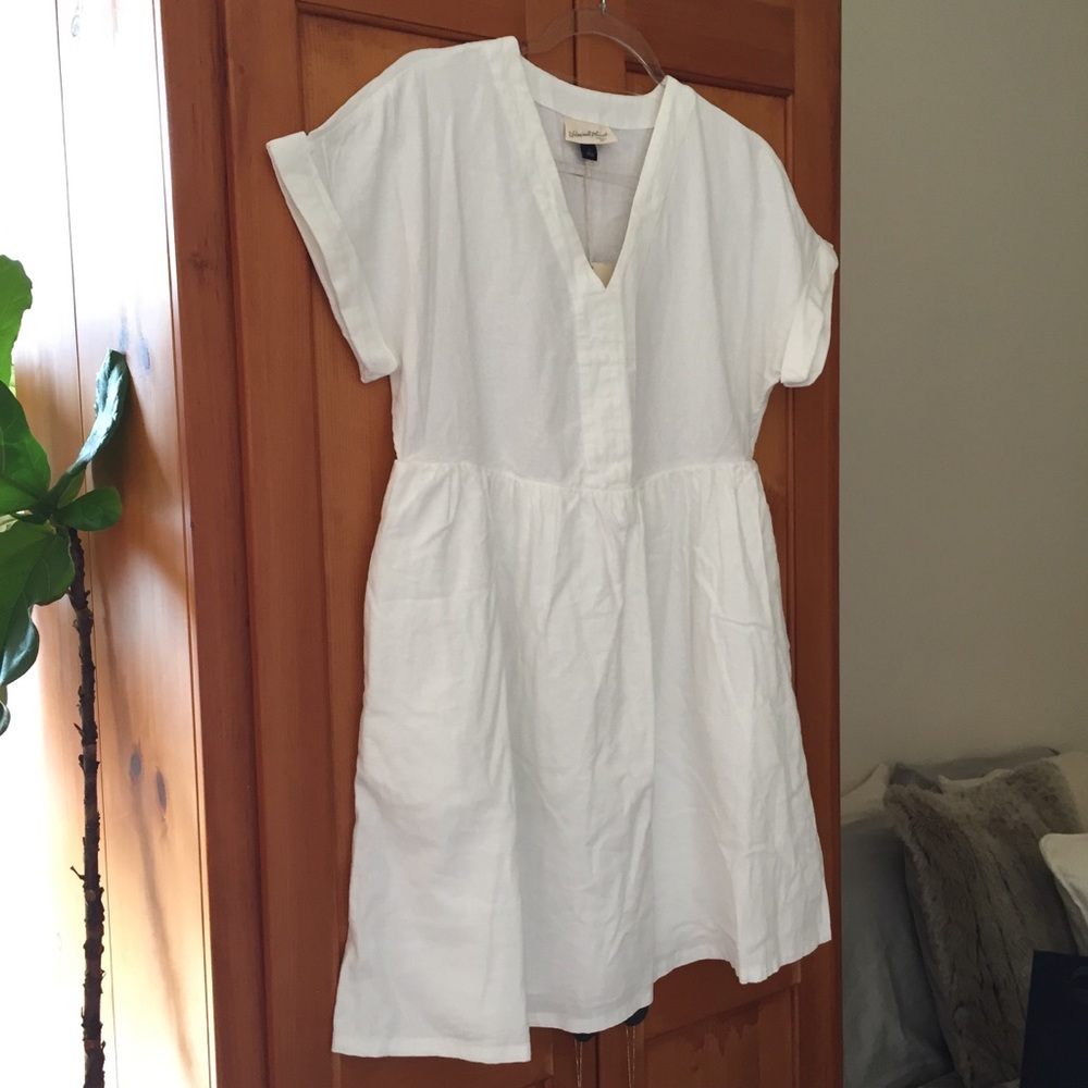 NWT White Linen Shirtdress
